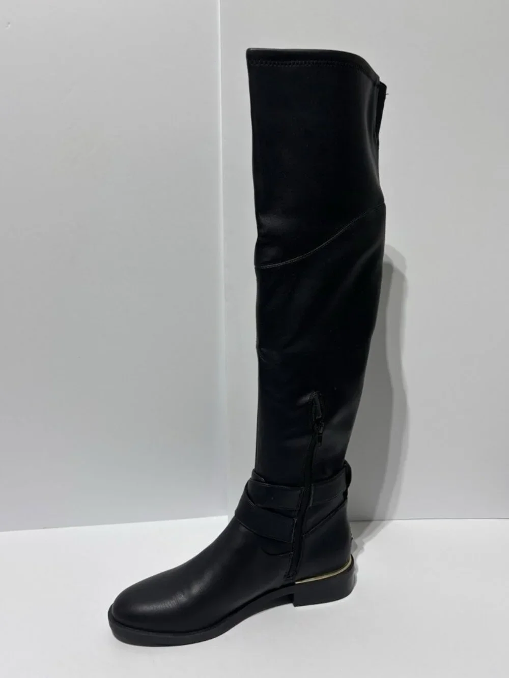 Guess women’s dalary